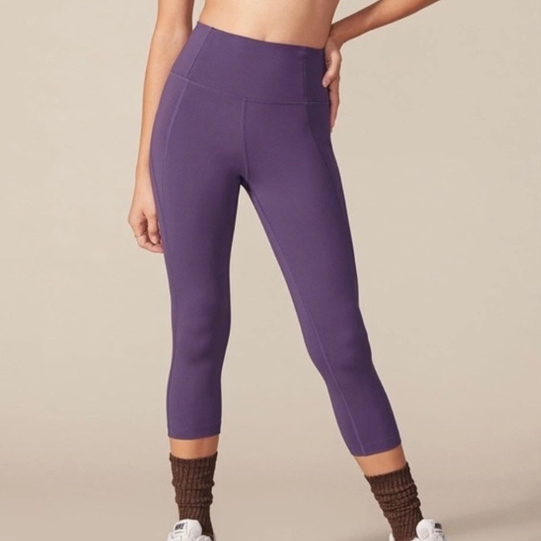Girlfriend Collective High Waist Compression Cropped Leggings In Dahlia Purple
